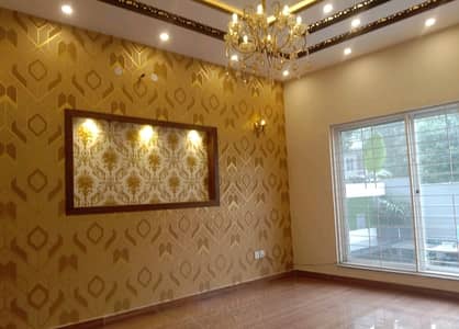 House Sized 10 Marla Is Available For Sale In Bahria Town - Sector C