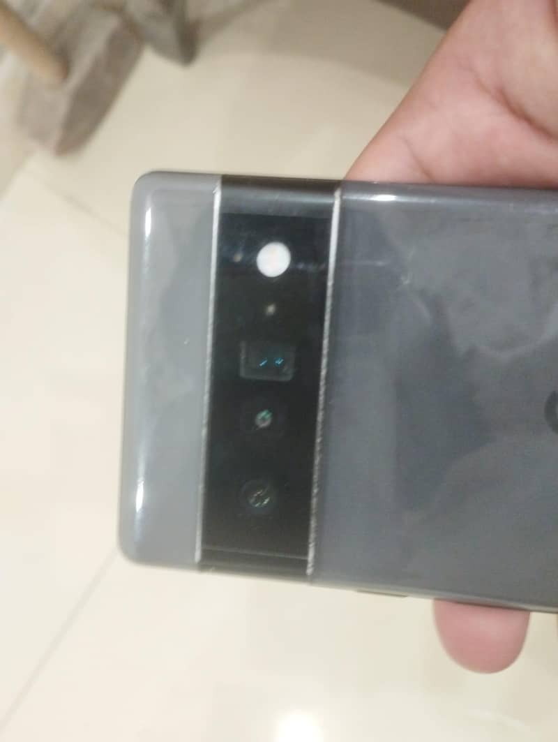 Google Pixel 6 Pro 2