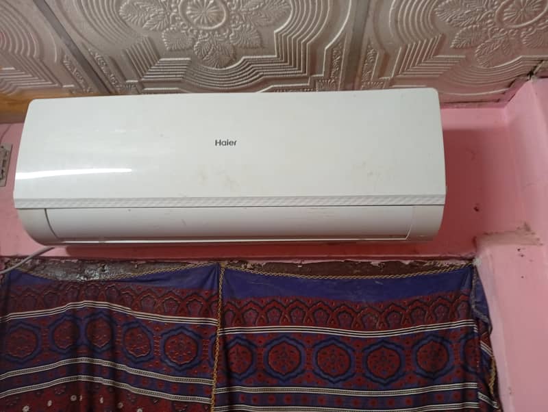 selling split Ac 1