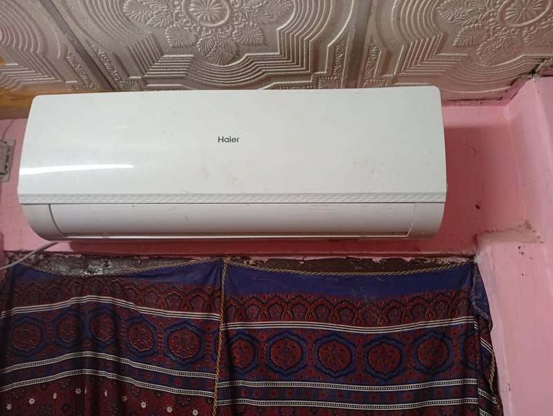 selling split Ac 4