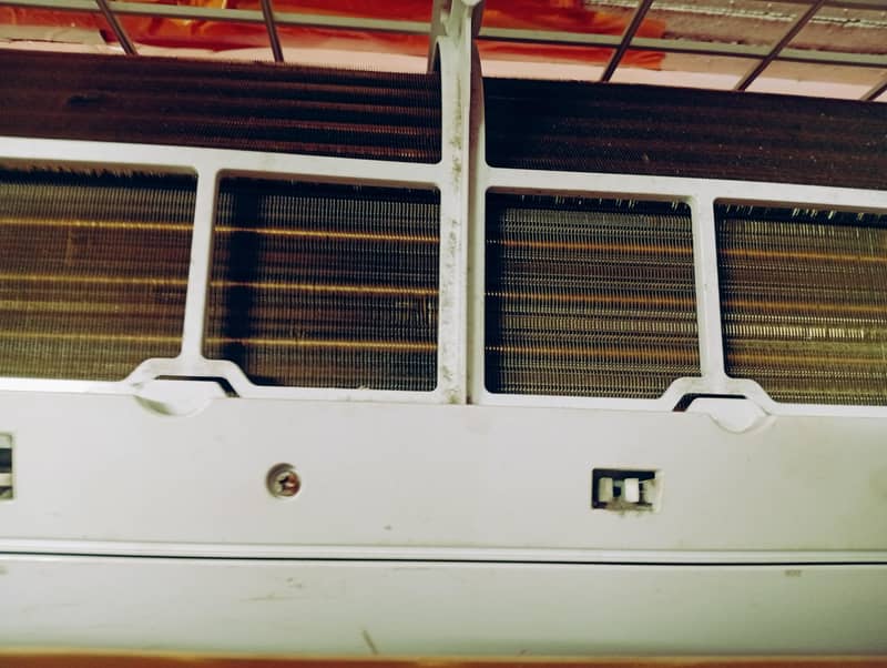 selling split Ac 5