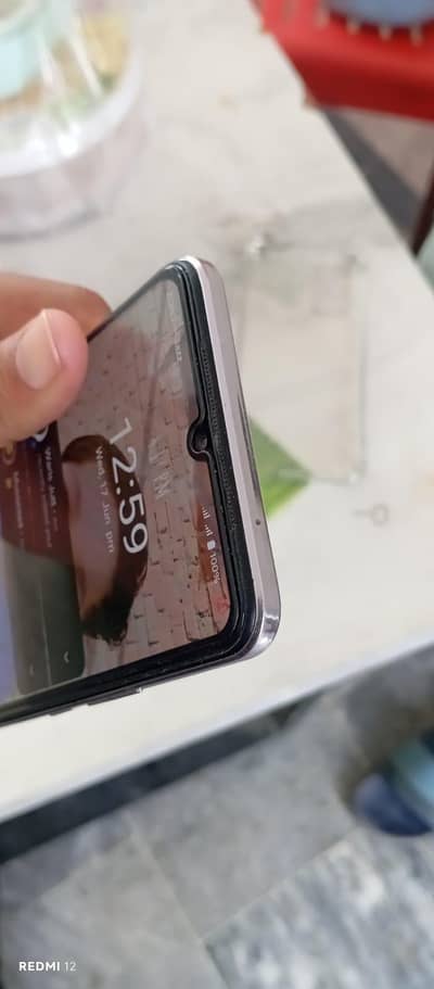 Vivo V21 10by 10 condition sirf pannel change hai wo bhi achay wla hai