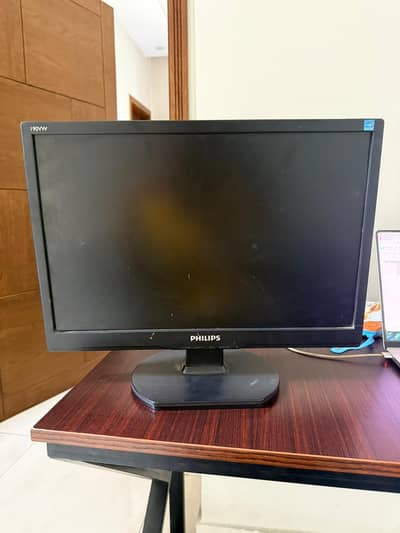 Philips Monitor LCD LED CCTV Display 19 inch