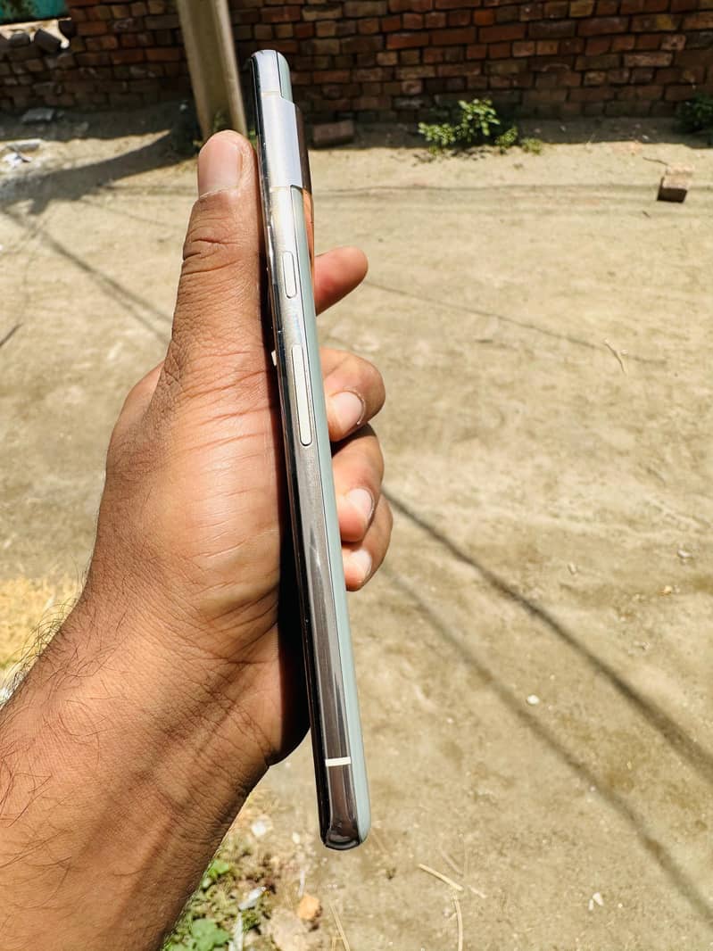 Google Pixel 7 Pro 3