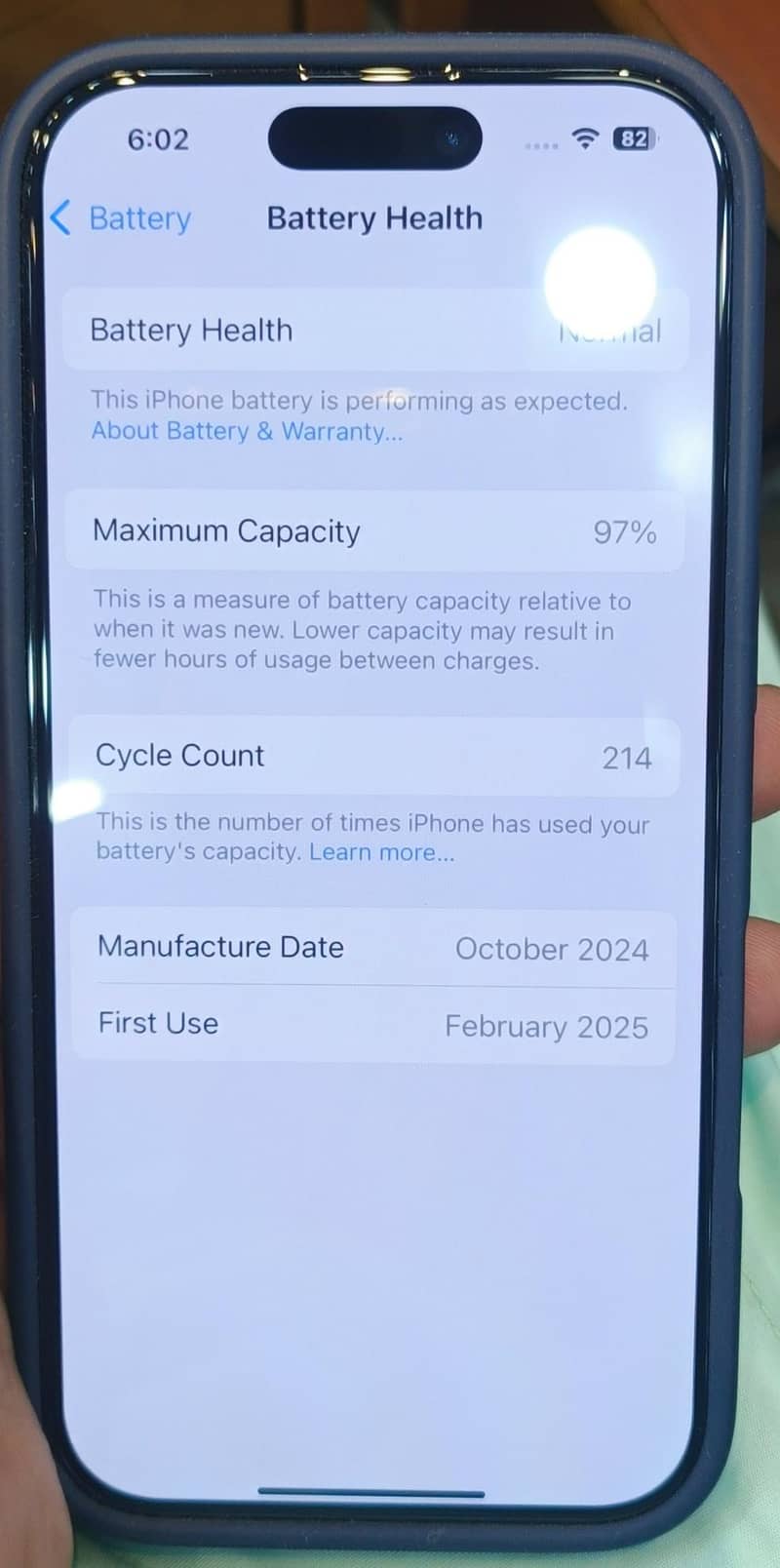 Apple iPhone 16 Pro 3