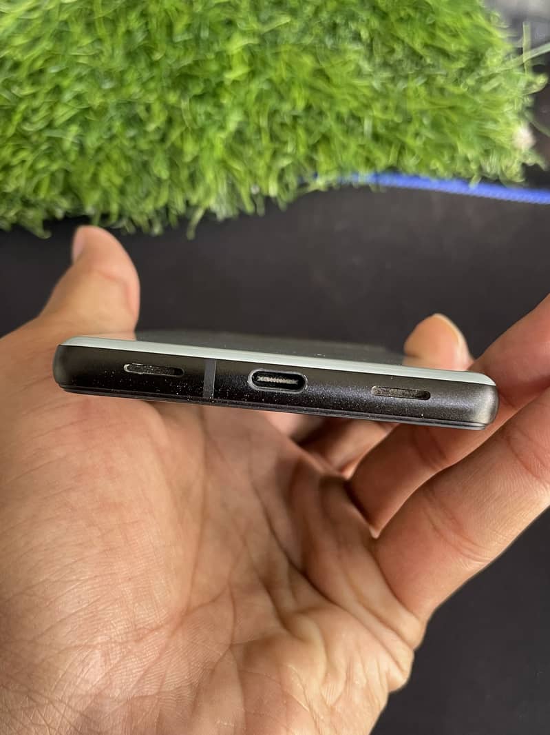 Google Pixel 6a 4