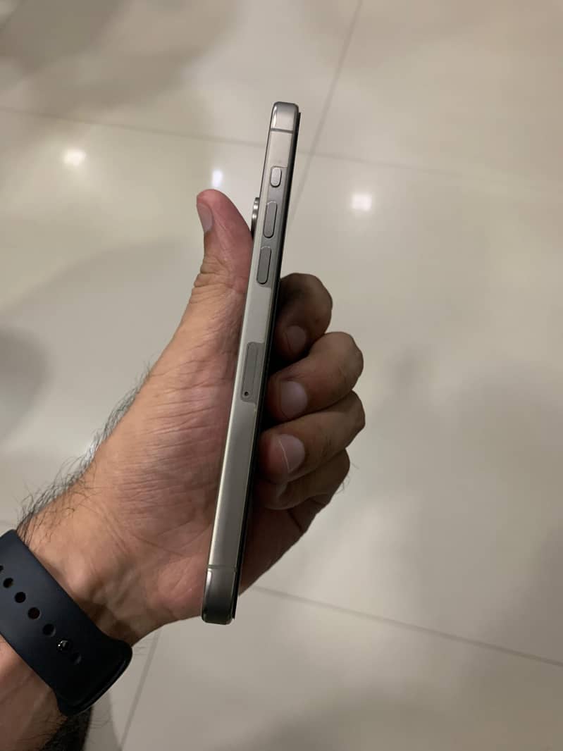 Iphone 15 pro max 1