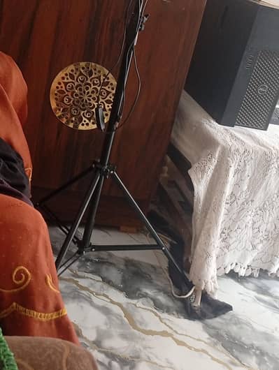 tripod available 8 feet