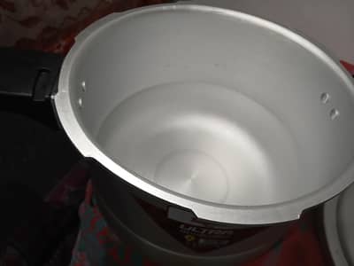 majestic original pressure cooker & steamer
