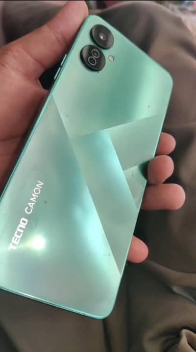 Tecno Camon 19