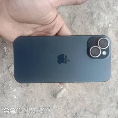 Apple iPhone 15