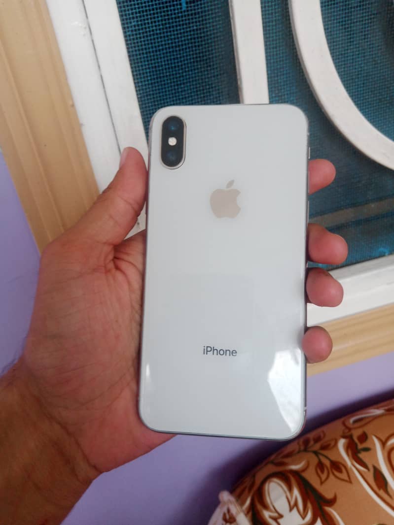 Apple iPhone X 0