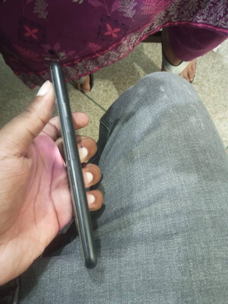 Google Pixel 5 3
