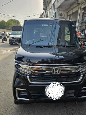 Honda N Box Custom 2022