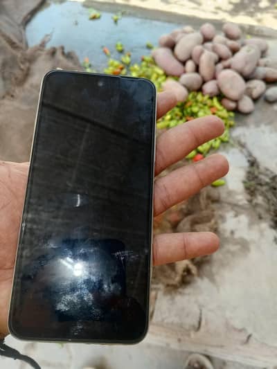 Infinix Hot60i full Box 6+6 128 bilkul ok hai 3 manth warranty