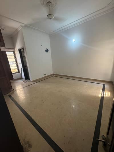 10 Marla Upper Portion Prime Location for rent in G-13