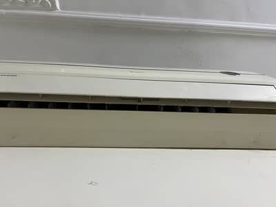 Gree AC good condition excellent cooling