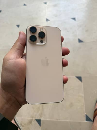 Apple iPhone 16 Pro Max