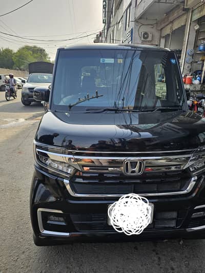 Honda N Box Custom 2022