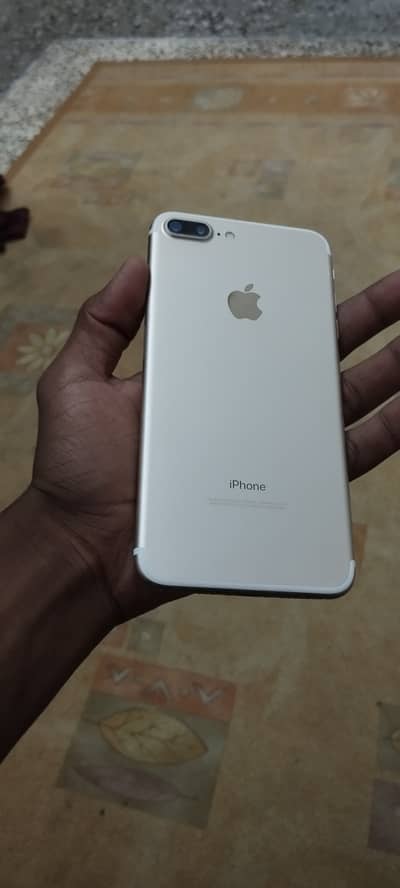 Apple iPhone 7 Plus