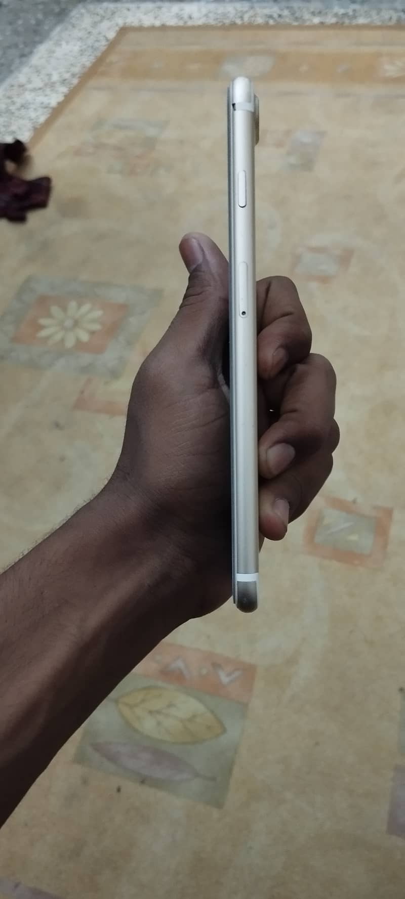 Apple iPhone 7 Plus 3