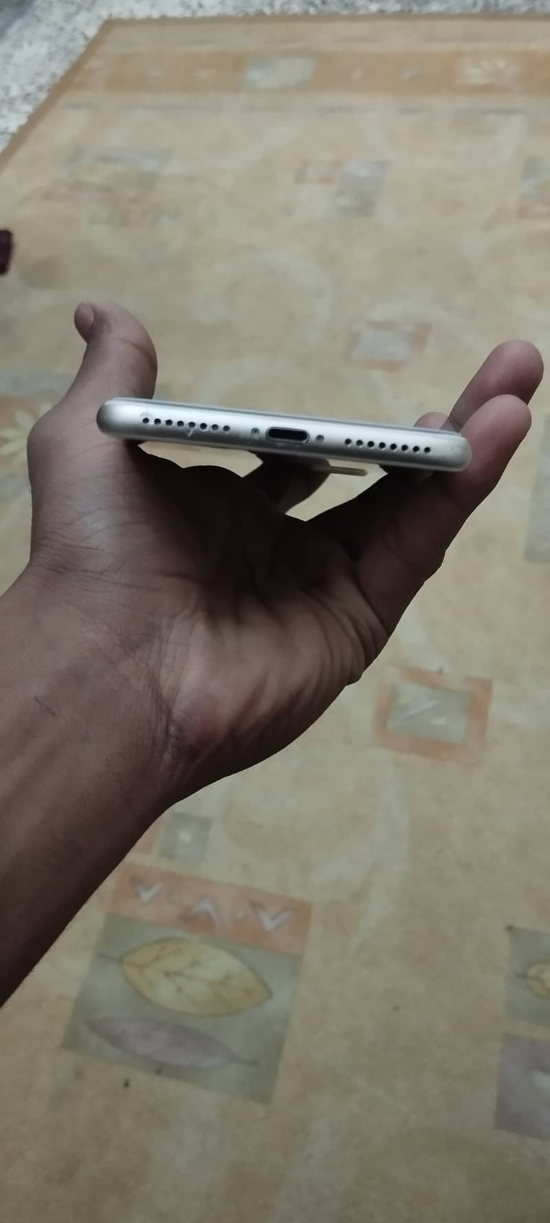 Apple iPhone 7 Plus 4