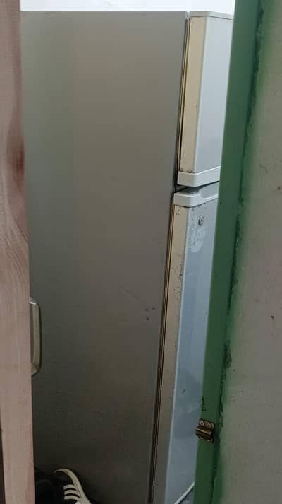 Fridge