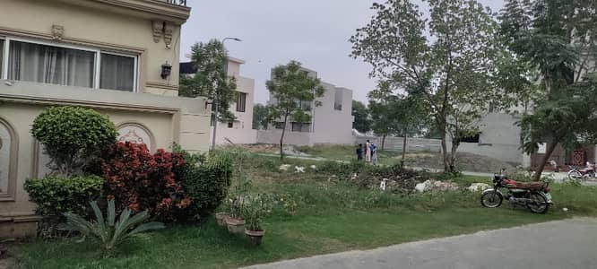Demand-Driven Residential Holding in DHA Phase 9 Town E Block | 5 Marla Plot #605