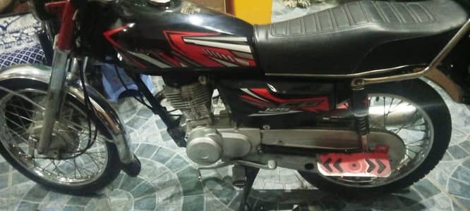 Honda 125 seat