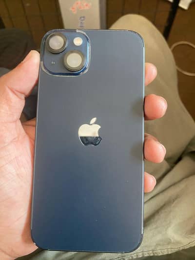 Apple iPhone 13