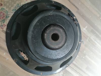 Car speakers and woofers