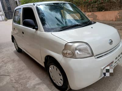 Daihatsu Esse 2010