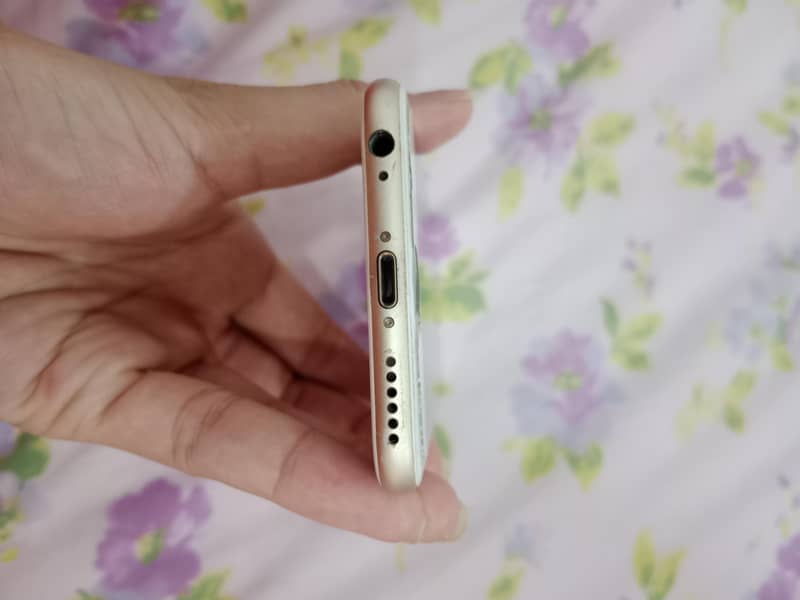 Apple iPhone 6S 2