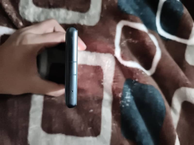 Google Pixel 7a 3