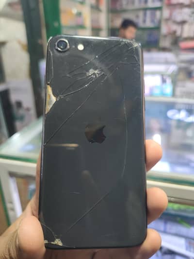 Apple iPhone SE