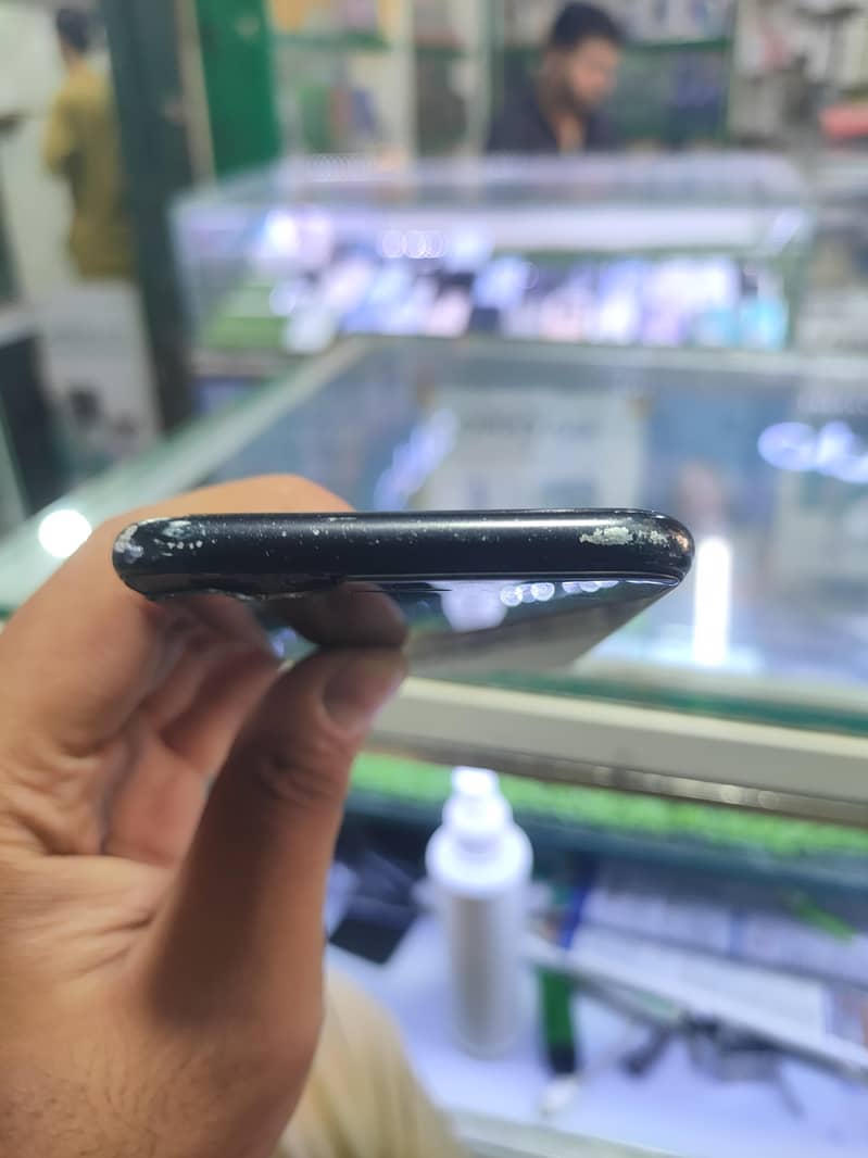 Apple iPhone SE 7