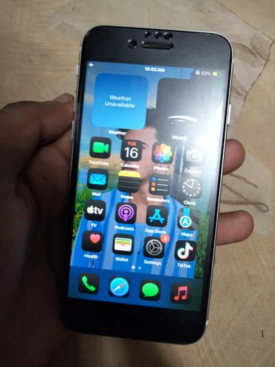 Apple iPhone SE