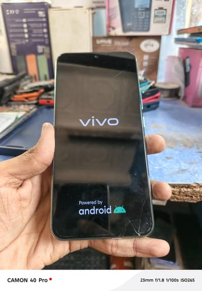 Vivo Y17