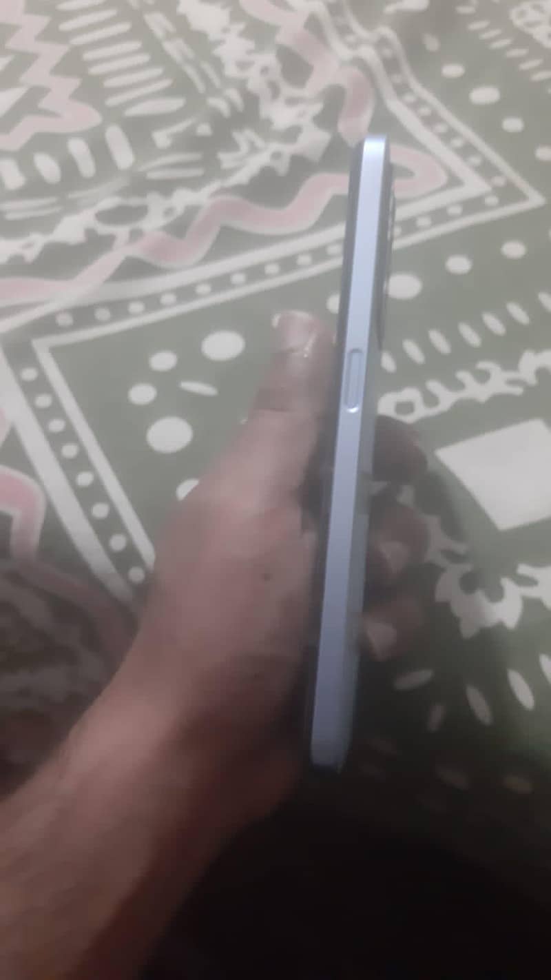 OPPO A57 0