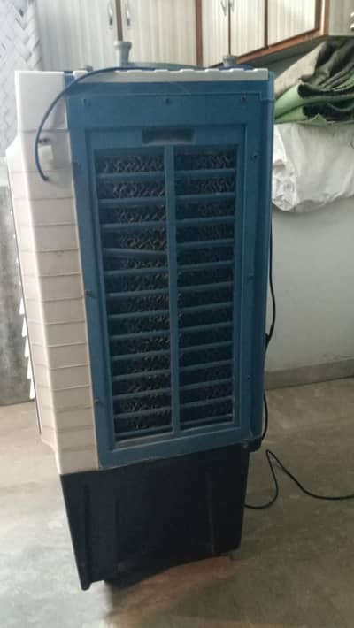 good condition room coller fore sale 0322-5517300