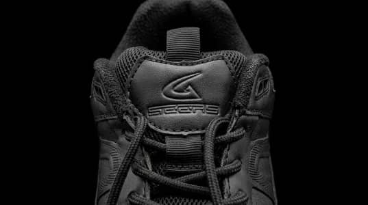 Sears Joggers Shoes - Men's, Size 41 (US 8) - Used