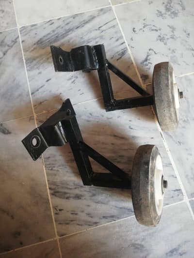 scooty helpiers