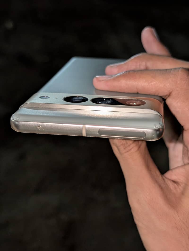 Google Pixel 7 Pro 2