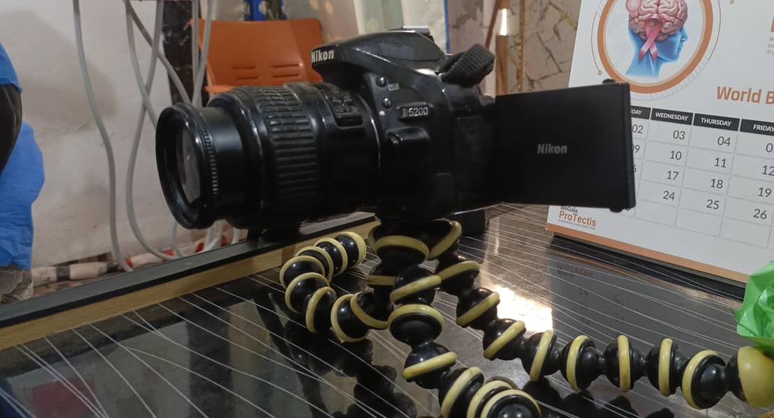 DSLRS 0