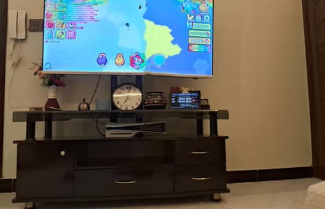 tv trolly for sale urgent
