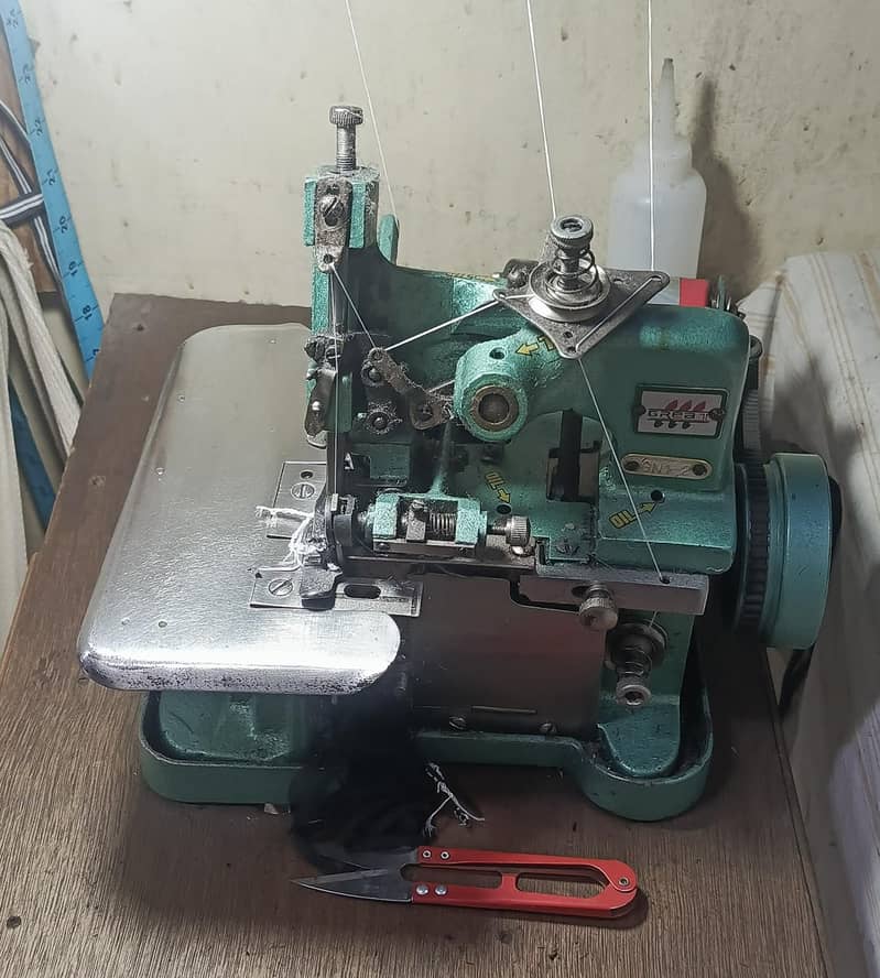 GREA Overlock machine 1