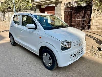 Suzuki Alto 2022 is number per call karenge 03240885637