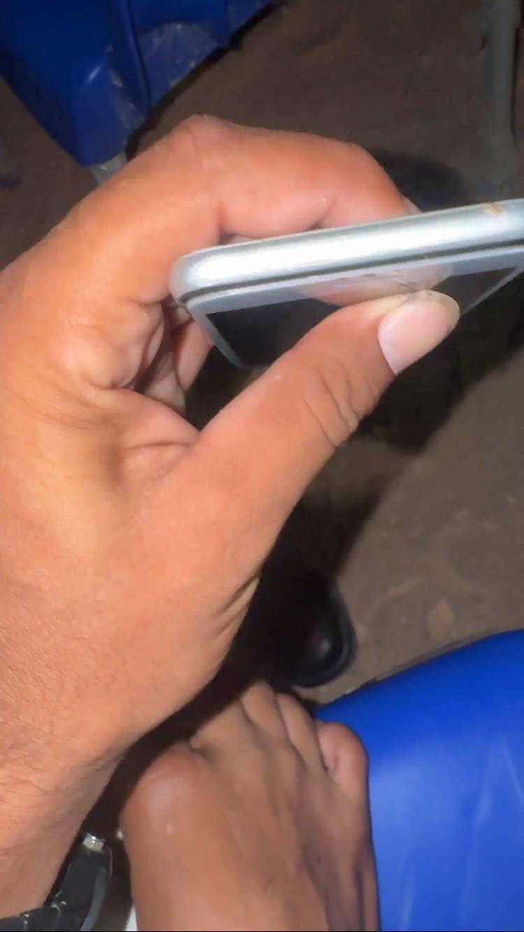 Apple iPhone SE 4