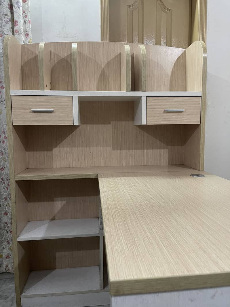 Study table with shelf 0