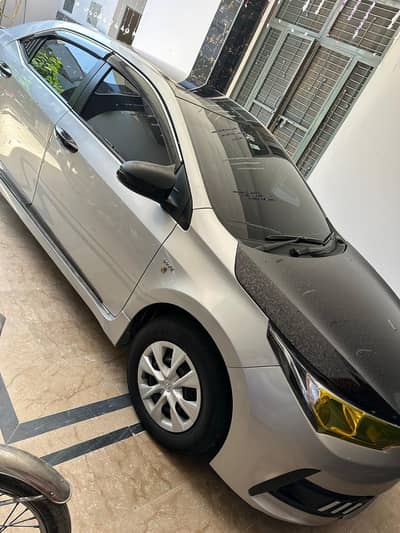 Toyota Carolla xli 2020 | total ok not paint | Like New car 2020Xli